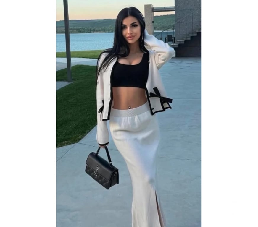 Escorts Kent Medway - Kent - Photos for New girl Full GFE Party Girl On 24 24
