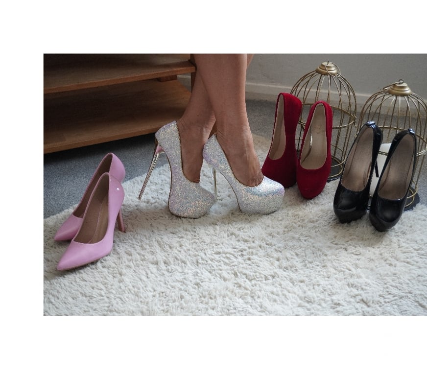 Escorts Oxfordshire Vale of White Horse - Photos for Carla Deluxe Party toys Gfe and more