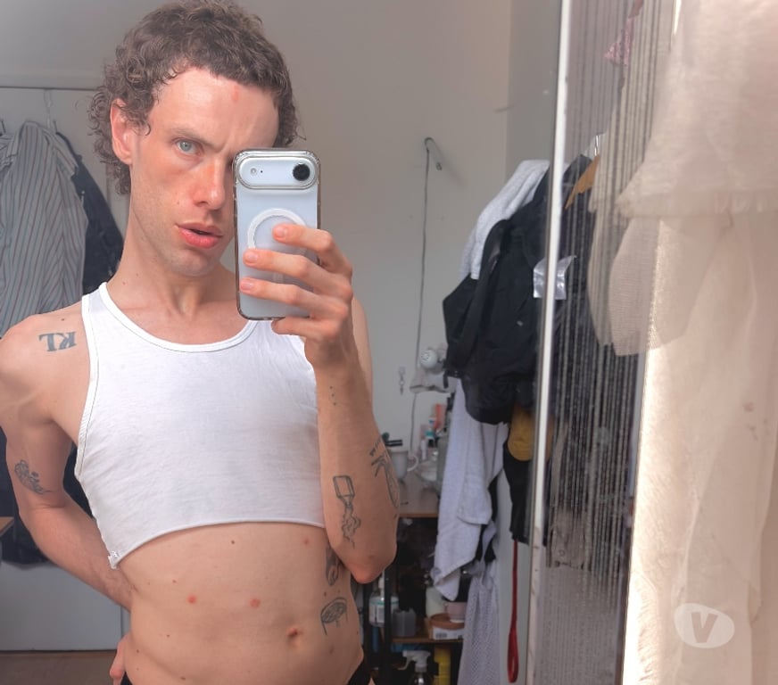  Gay massage East Sussex Brighton - Photos for slim smooth fem twink VISITING BRIGHTON 20-25th
