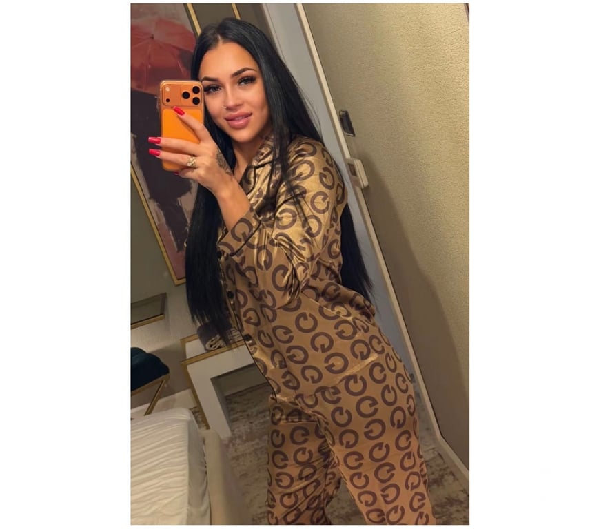 Escorts East London Redbridge - Photos for Zeynep new here