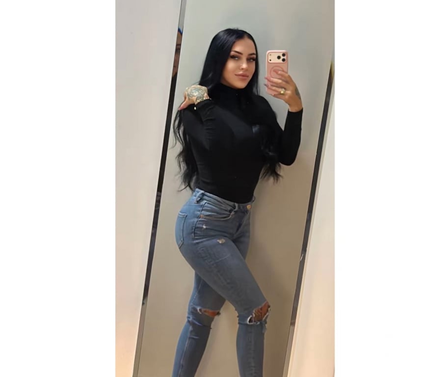 Escorts East London Redbridge - Photos for Zeynep new here