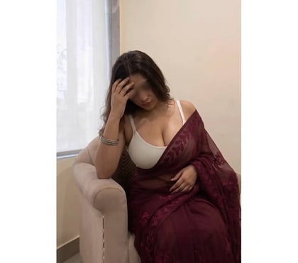 Escort Forest Gate Station East London - Photos for South indian Girl Haniya 🇮🇳