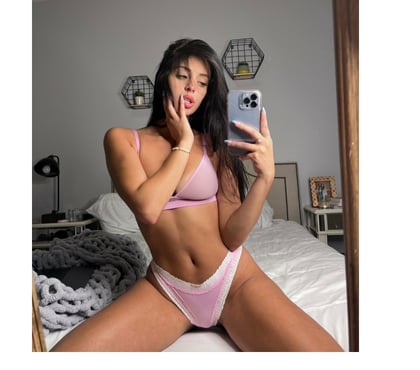 Escorts and Massages Doncaster City Centre Doncaster - Photos for 💕 Your Perfect Escape | Incall & Outcall