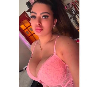  Escorts & Erotic Massage Windsor Windsor and Maidenhead - Photos for Lara💕Party💕Girl💕BIG BOOBS😍