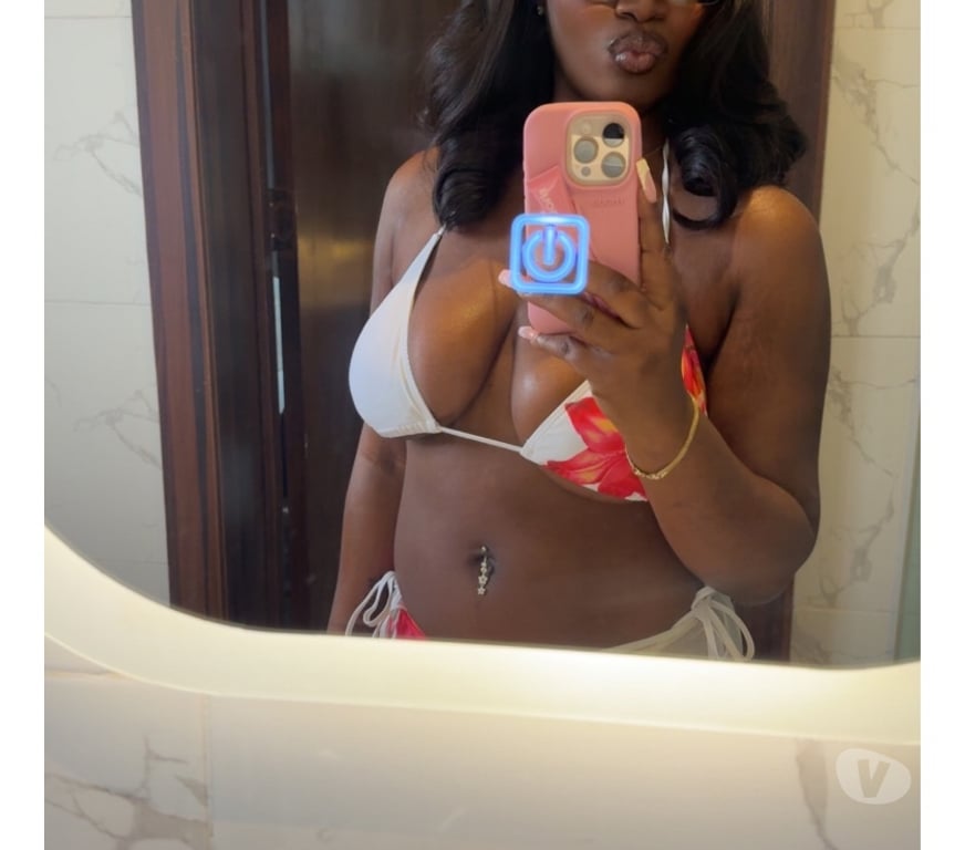 Escorts Essex Chelmsford - Photos for Your Sexy Black Barbie - Available today In CHELMSFORD !
