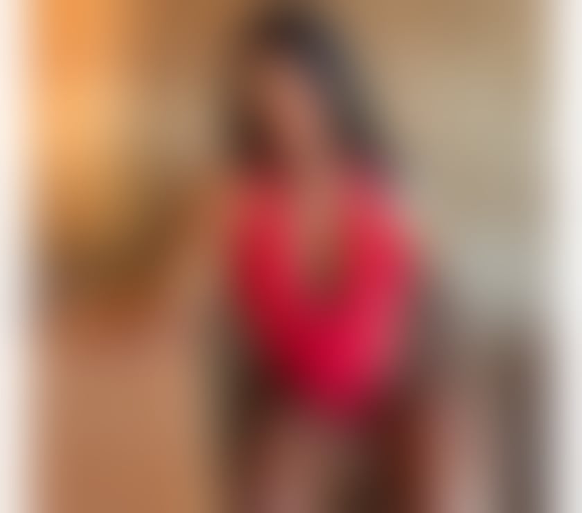  Escorts Luton Town Centre Luton - Photos for Caroline girl real