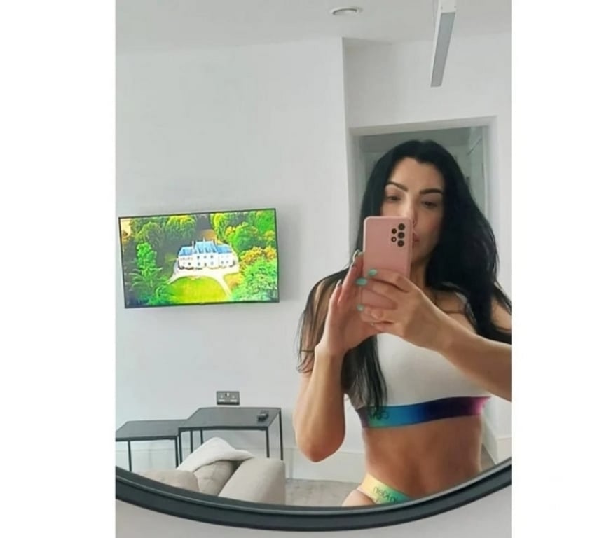Escorts East Ayrshire Kilmarnock - East Ayrshire - Photos for NEW IN TOWN SEXY JULIA GFE LATINA 💋