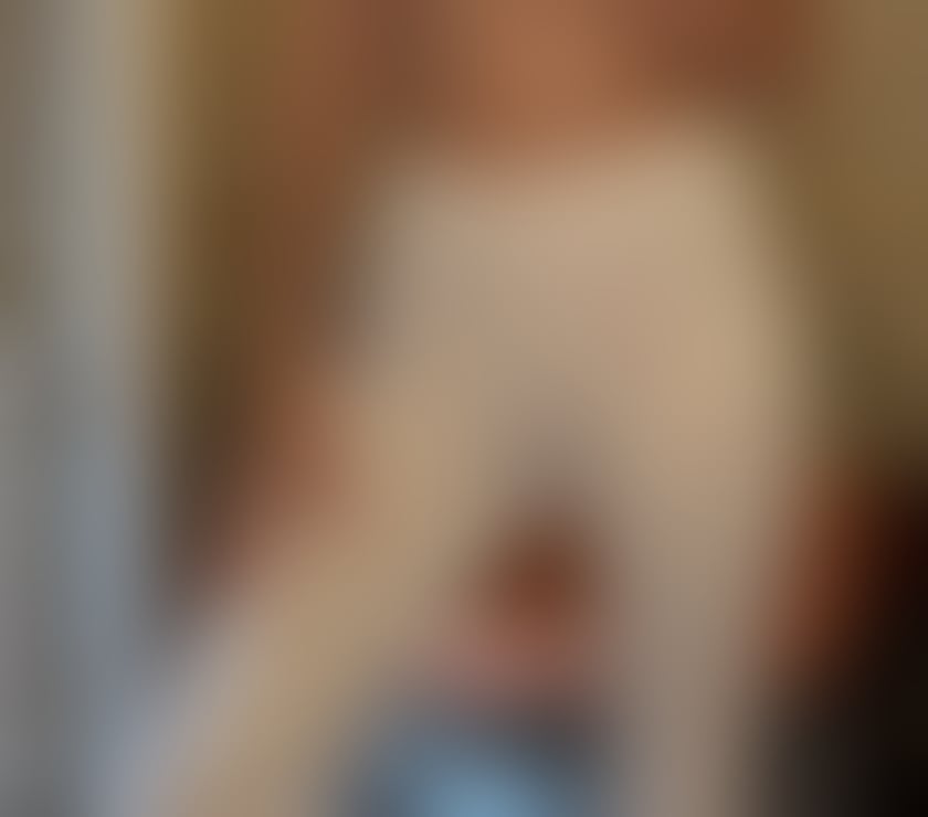 Escorts Cheshire East Wilmslow - Cheshire East - Photos for Violet luxe let’s meet
