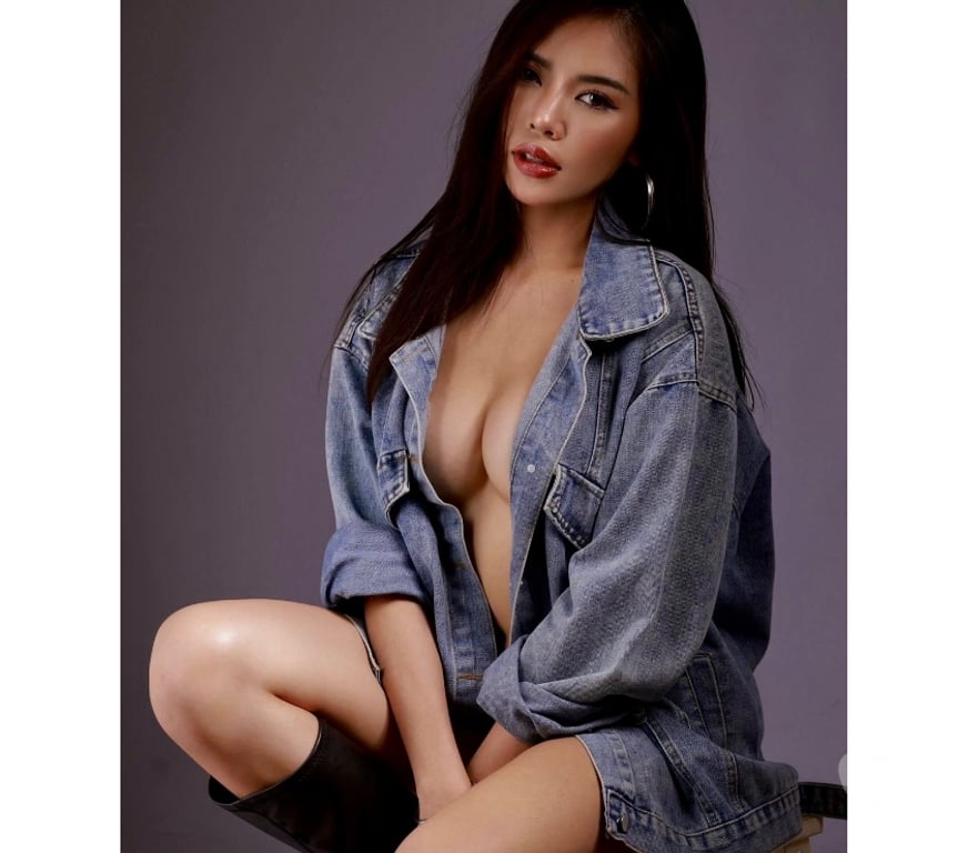 Escorts Derbyshire Derby - Photos for Thai sexy gfe experience shot visit