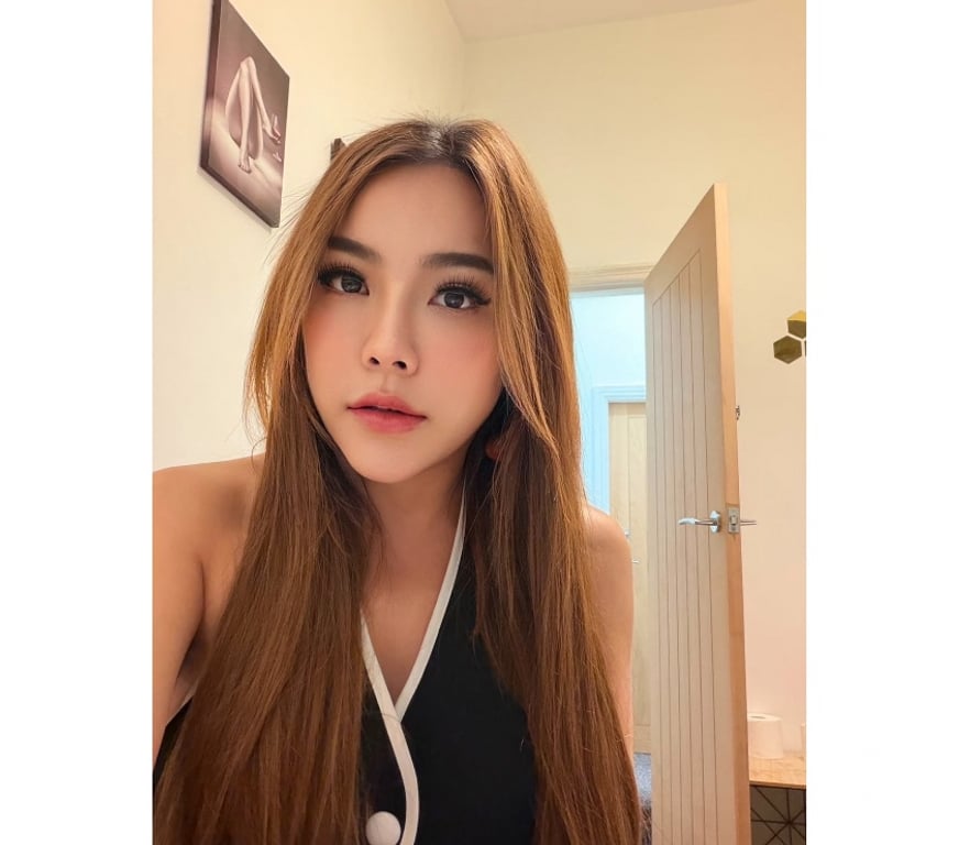 Escorts Essex Colchester - Photos for Zara Sexy Thai 🍑💦Small & Playful 😋