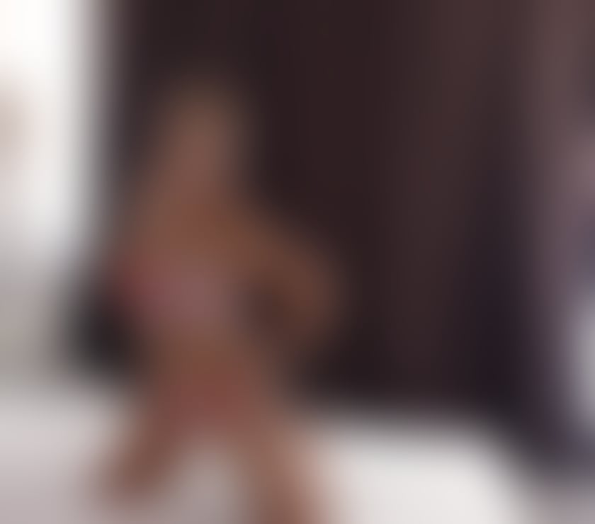 Escorts Motherwell North Lanarkshire - Photos for Helen new in town 🥰😘😘❤️