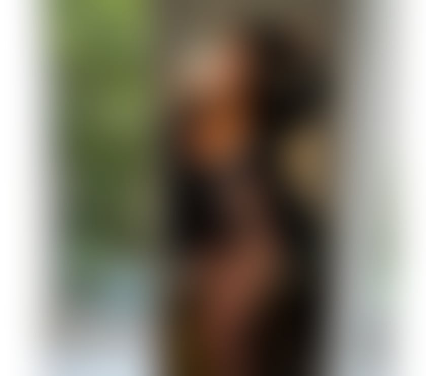 Trans Escorts Surrey Woking - Photos for Amanda Hot Brazilian