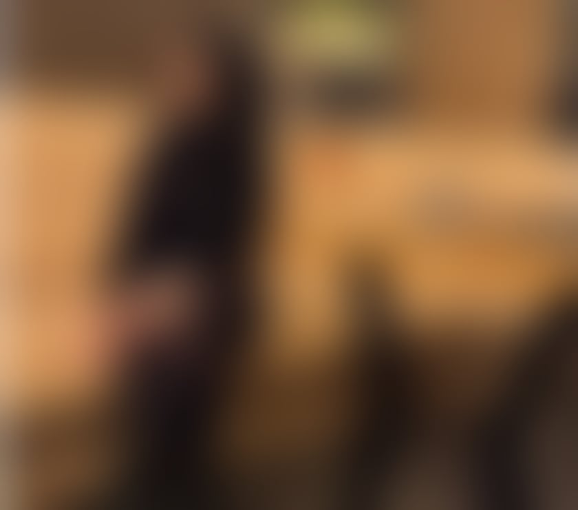 Escorts Horley Reigate and Banstead - Photos for . New in town – Anda is here to welcome you.