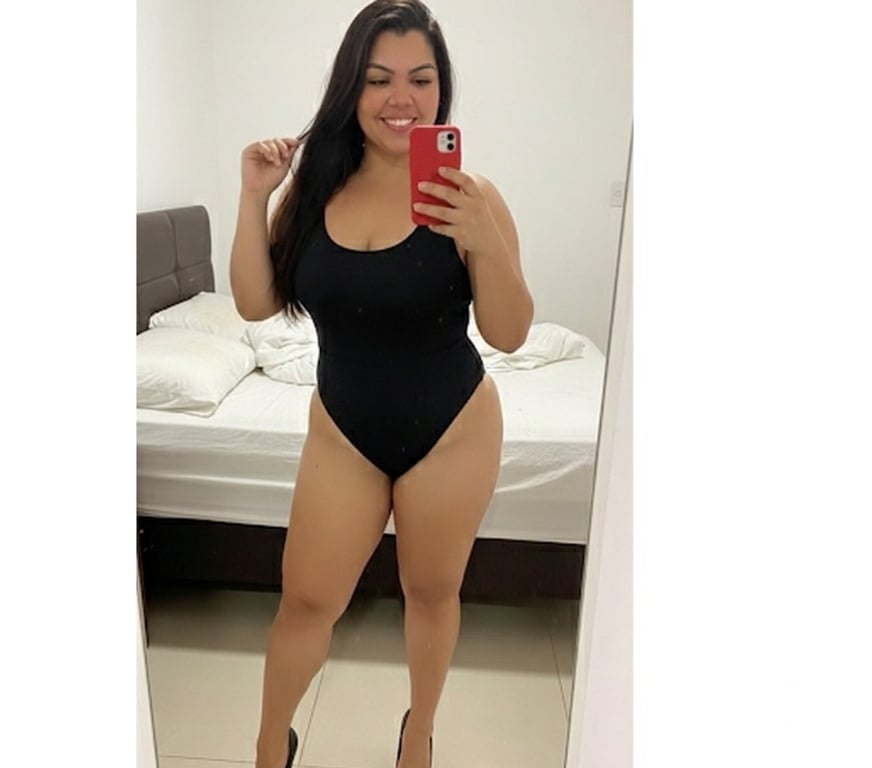Escorts Reading Reading Town Centre - Reading - Photos for Julyana sexy curves🤩dream girl💯real✅no rush