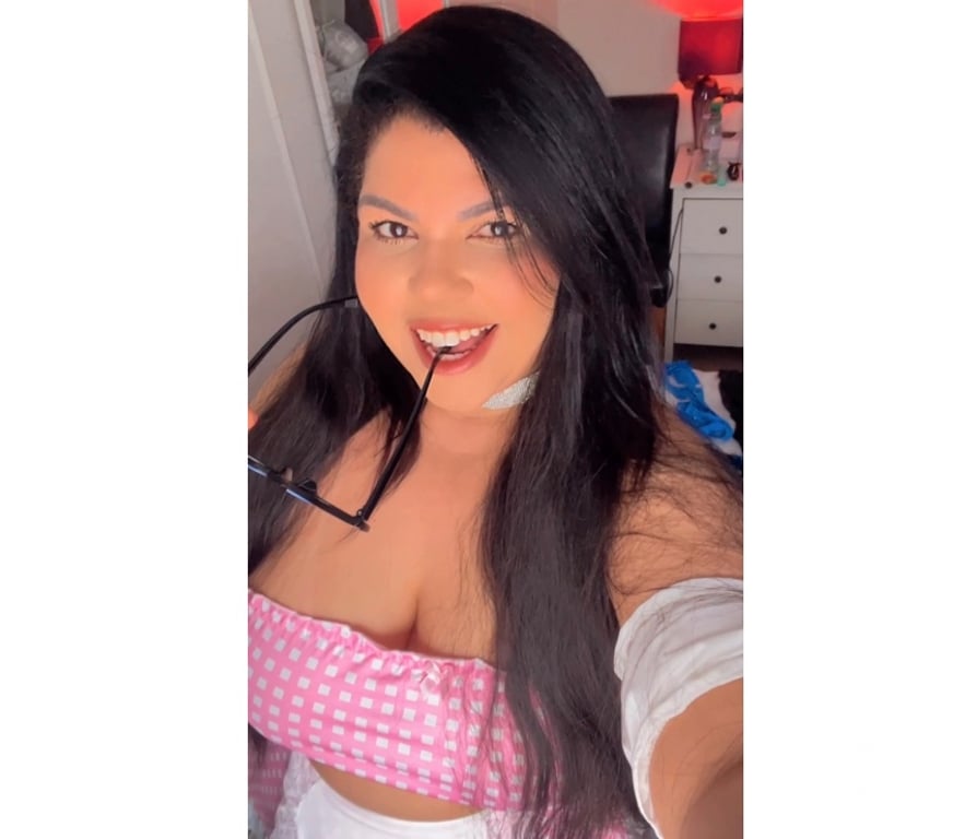 Escorts Reading Reading Town Centre - Reading - Photos for Julyana sexy curves🤩dream girl💯real✅no rush
