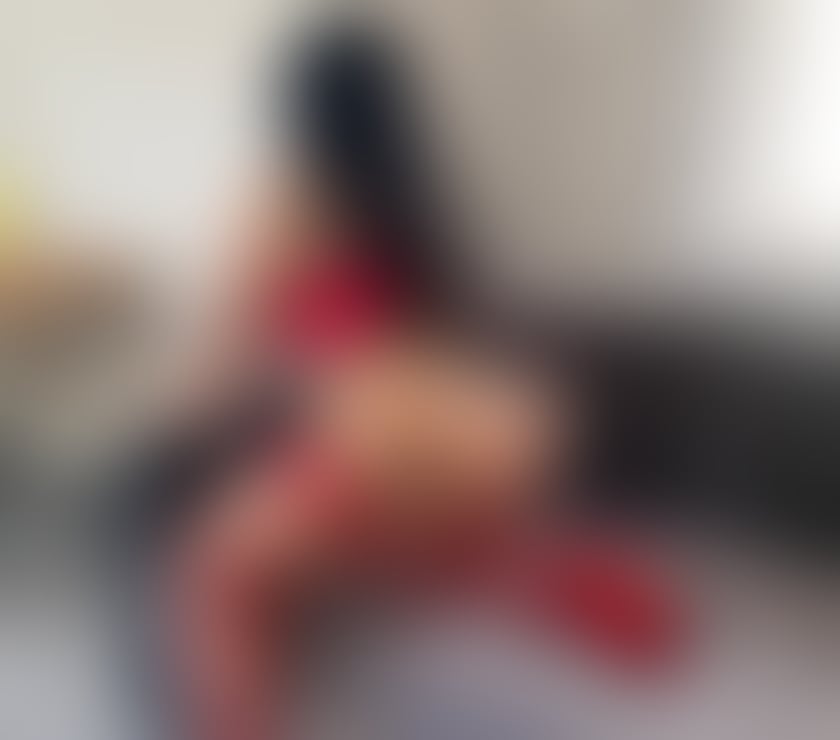 Escorts Oxfordshire Cherwell - Photos for Delicious and hot mature Latina 🔥 big tits 🍎 and ass