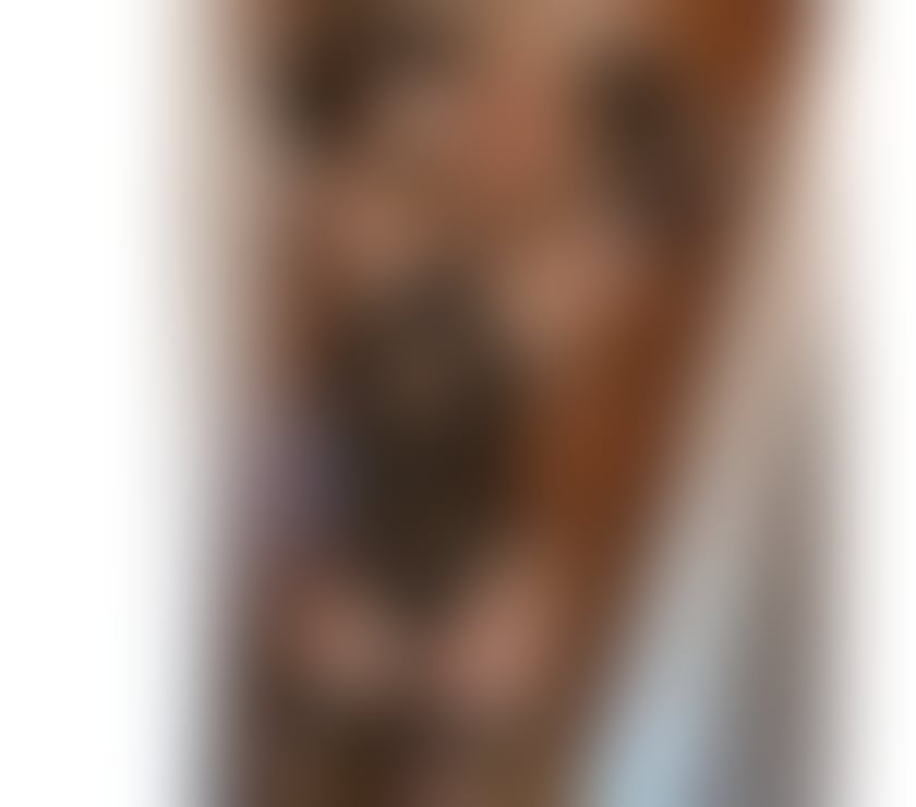 Escorts Central London Marylebone - Central London - Photos for Beatrice — Elegant, Warm & Irresistibly Charming
