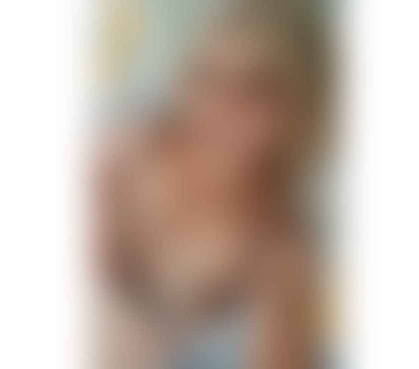 Escorts Central London Marylebone - Central London - Photos for Beatrice — Elegant, Warm & Irresistibly Charming