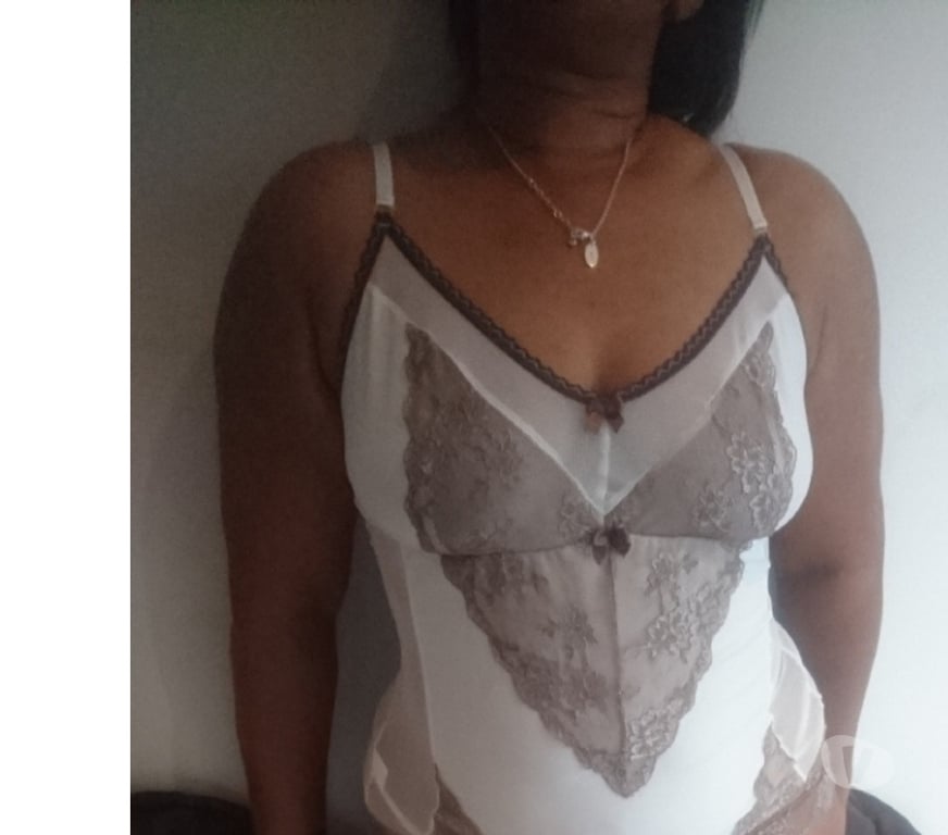 Escorts Hampshire Winchester - Photos for Ebony English Mature GFE Deliciously Curvy💯 SO23