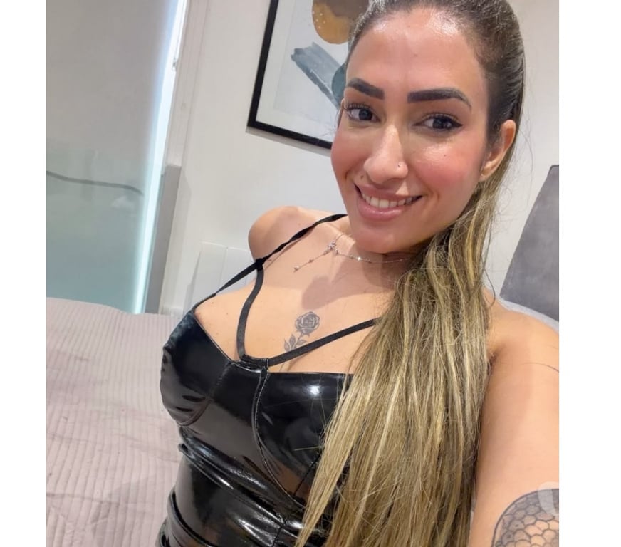 Escorts Essex Basildon - Photos for Geovana 🇧🇷party 🔞 new🔥