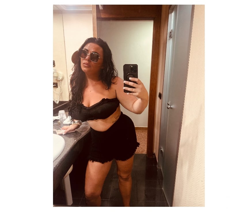 Escorts Essex Epping Forest - Photos for XxxxxxMILFNAUGHTER