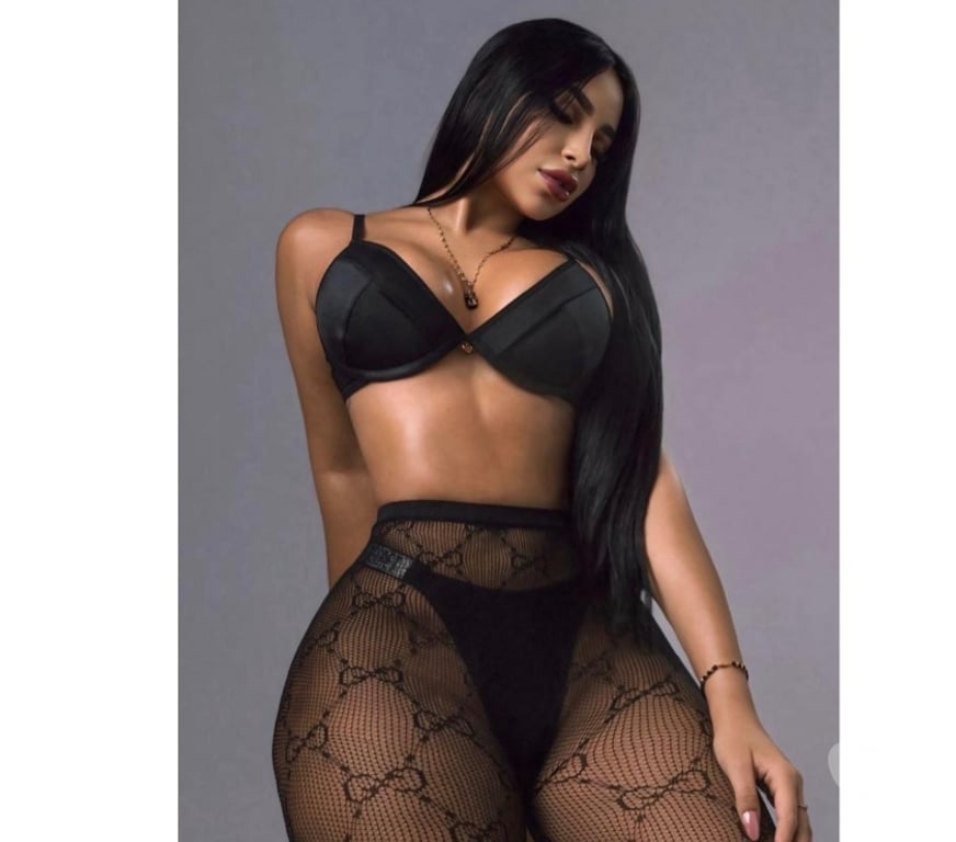 Escorts East London Hackney Central - East London - Photos for 🌹 **Elegant & Discreet**✨💋