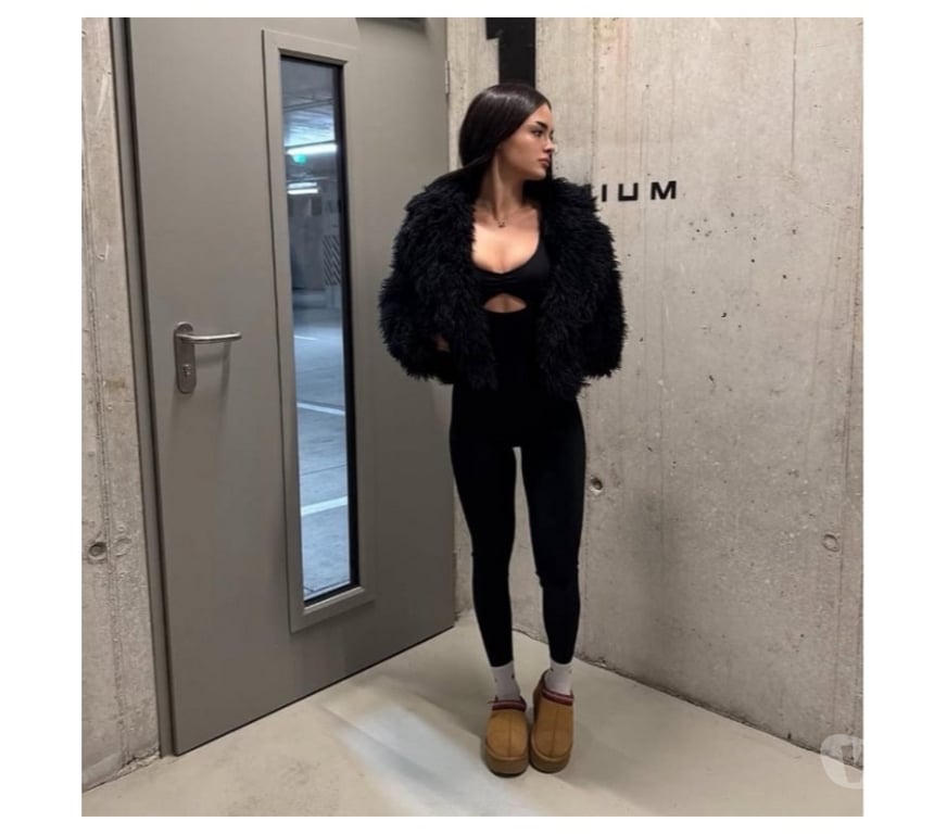 Escorts East London Redbridge - Photos for SEXY BRUNETTE IN TOWN 🔥🖤REAL PICTURES