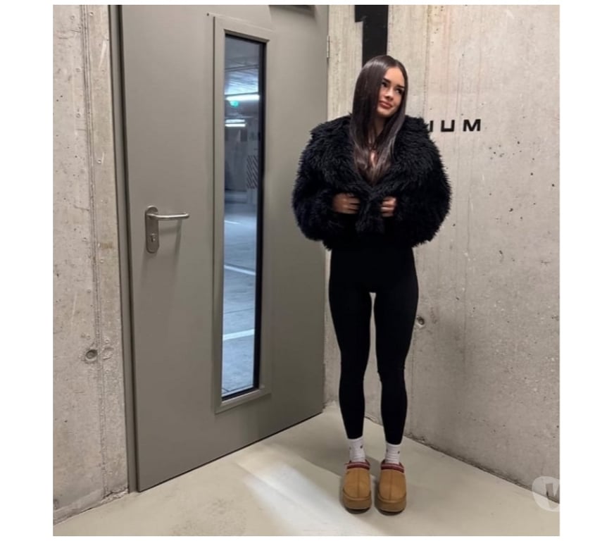 Escorts East London Redbridge - Photos for SEXY BRUNETTE IN TOWN 🔥🖤REAL PICTURES