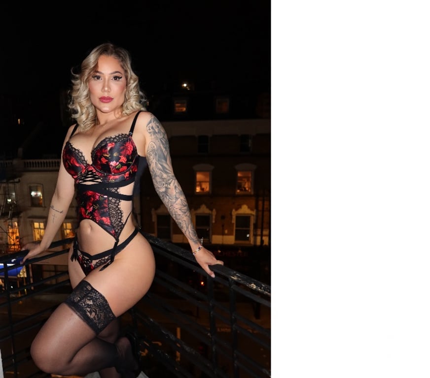 Escorts Surrey Spelthorne - Photos for Carol 🇧🇷 Perfect body 🔥 High Class ✨