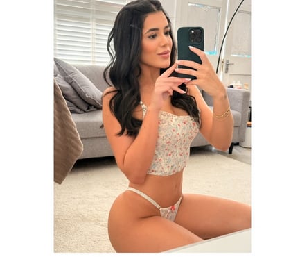 Escort Milton Keynes City Centre Milton Keynes - Photos for 🔥🔥Lisa very hot Party girl 🔥🔥