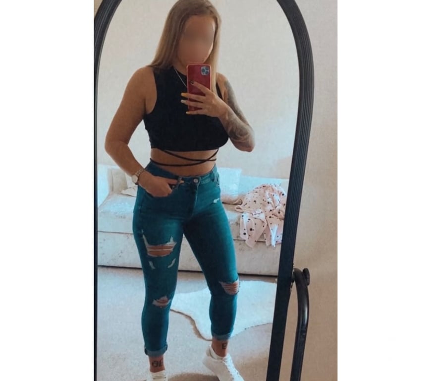 Escorts South East London Catford - South East London - Photos for Cataleya big boobs and curvy body 100% real pic