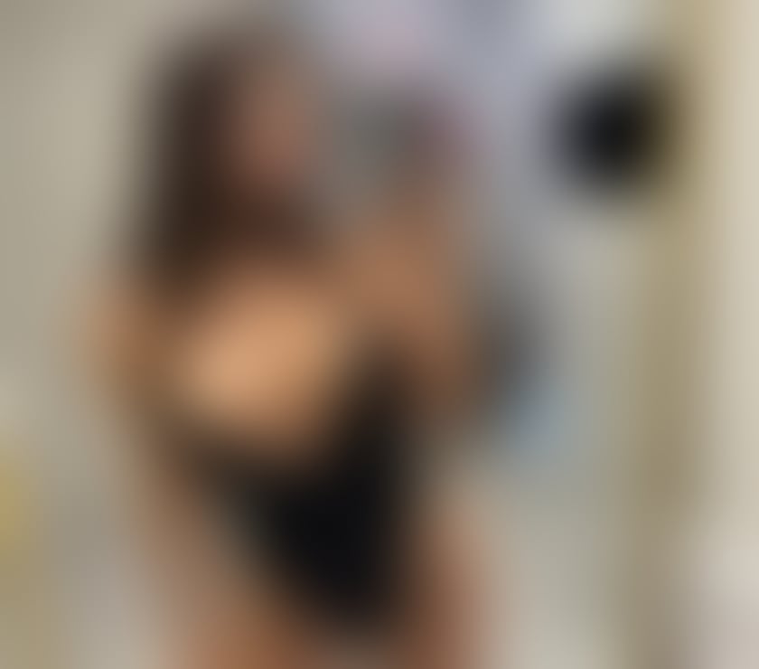 🎀NEW IN TOWN ♥️BEST OWO 👅PARTY GIRLS 🥂OUTCALL