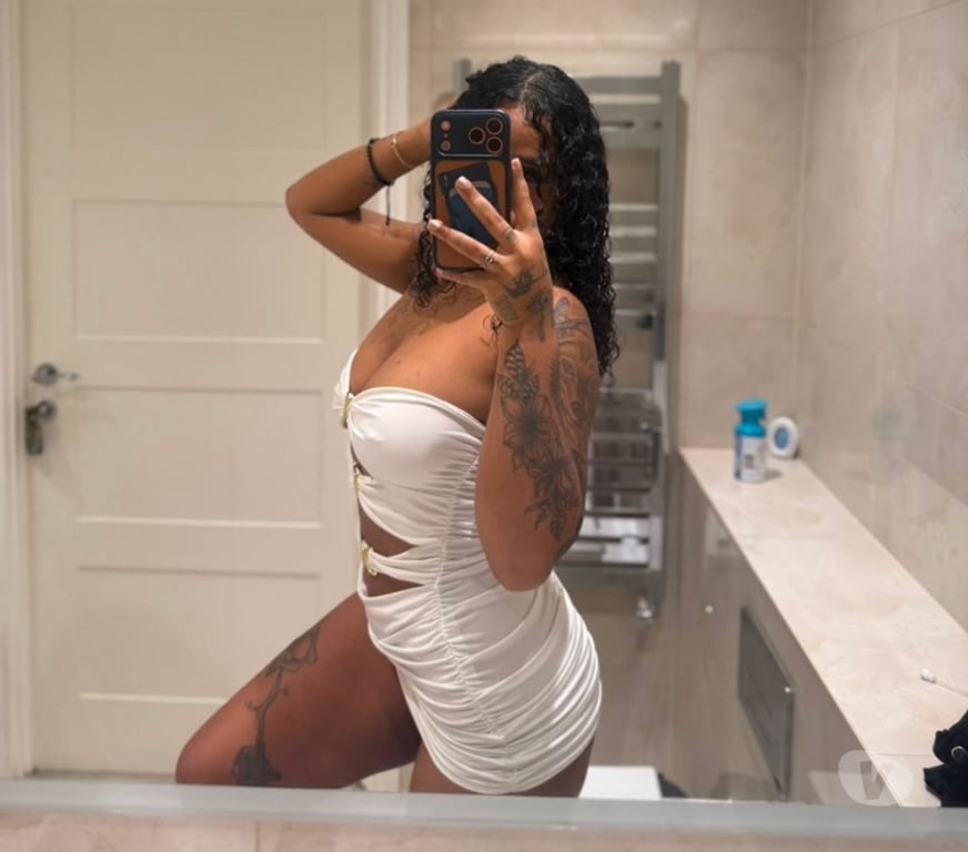 Escorts Wiltshire Swindon - Photos for Tina 🔥hot girl ✨ SEND ME WHATSAPP for pics✅