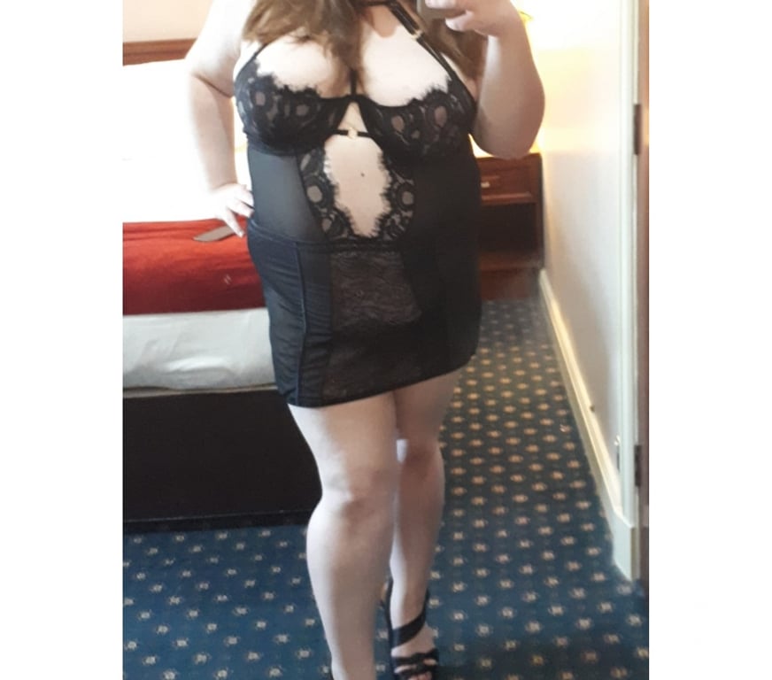 Escorts Greater Manchester Stockport - Photos for Suzi_Bush Blonde Busty Hairy BBW