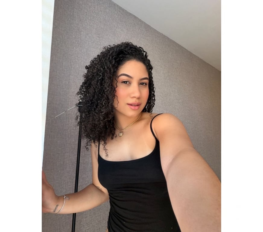 Escorts Staffordshire Stoke-on-Trent - Photos for 🌟CURLY HAIR DOLL SMALL🌟100%REAL PICTURES🌟