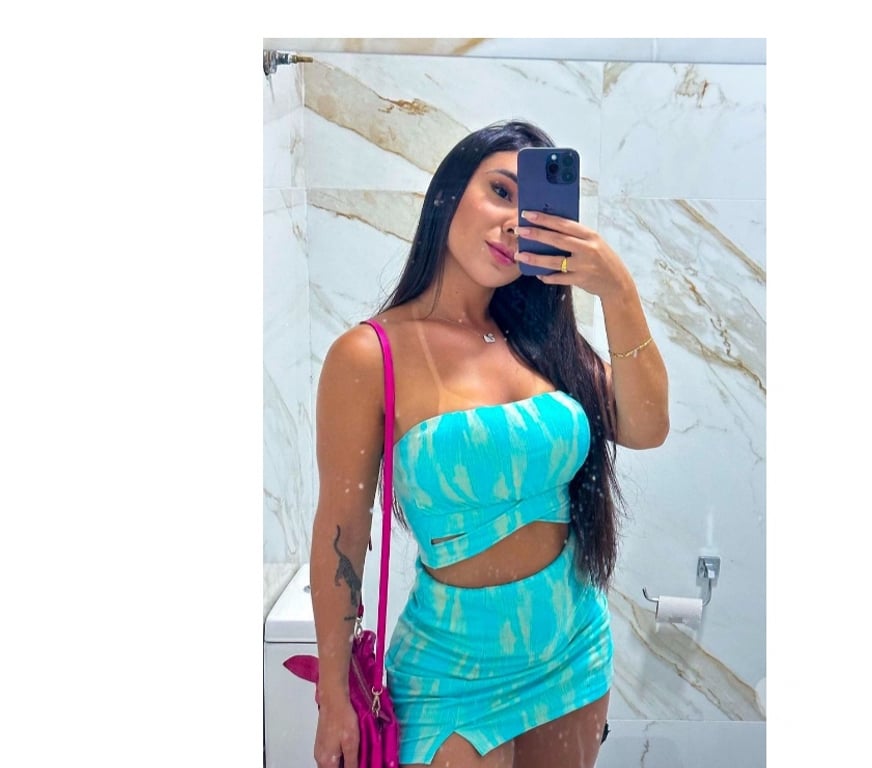 Escorts South West London Tooting Broadway Station - South West London - Photos for 🇧🇷Brazilian party girl bia🍭✨️