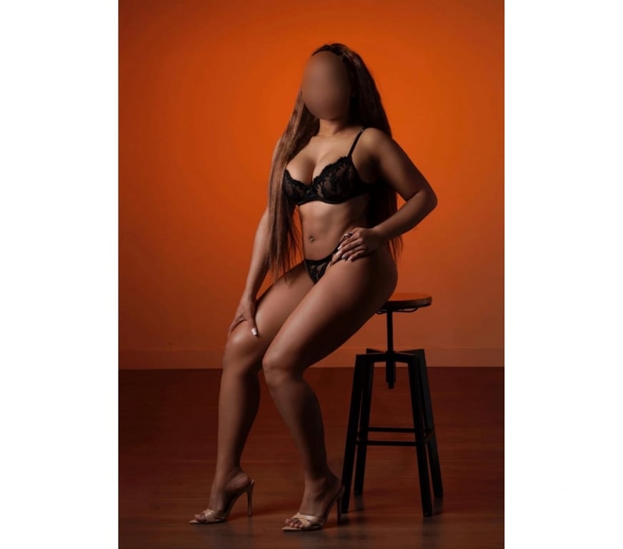 Escorts Surrey Surrey Heath - Photos for 🔥NEW HOTTEST LATINA MILF IN THE AREA 🔥