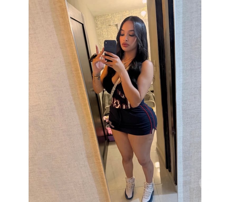 Escorts Shropshire Telford and Wrekin - Photos for AURA PARTY GIRL 😍 BIG 🍑 BEST OWO💦