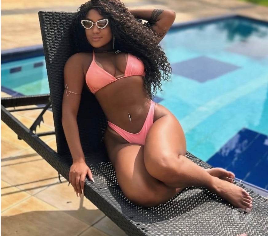 Escorts North West London Cricklewood - North West London - Photos for ⭐ HIGHCLASS 🇧🇷 PERFECT PARTY GIRL 🇧🇷