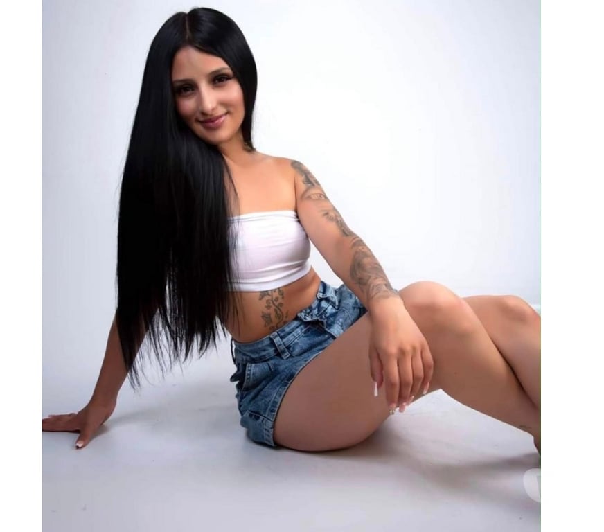 Escorts East London Canary Wharf - DLR Station - East London - Photos for 💃 COLOMBIANA Your Best Option Party Girl🥂