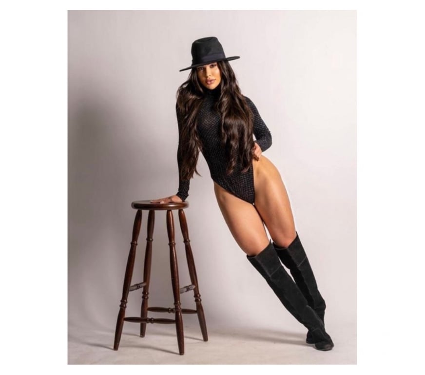Escorts Gloucestershire Gloucester - Photos for 🔥TROPICAL BRUNETTE GEF 🫦 Big 🍑 ❤️