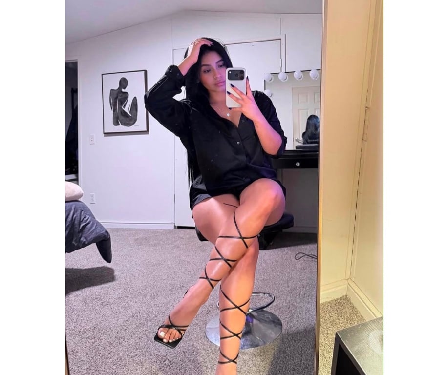 Escorts West Northamptonshire Northampton - West Northamptonshire - Photos for Camila Hot 🥵 Party Best GFE🔥Brazilian