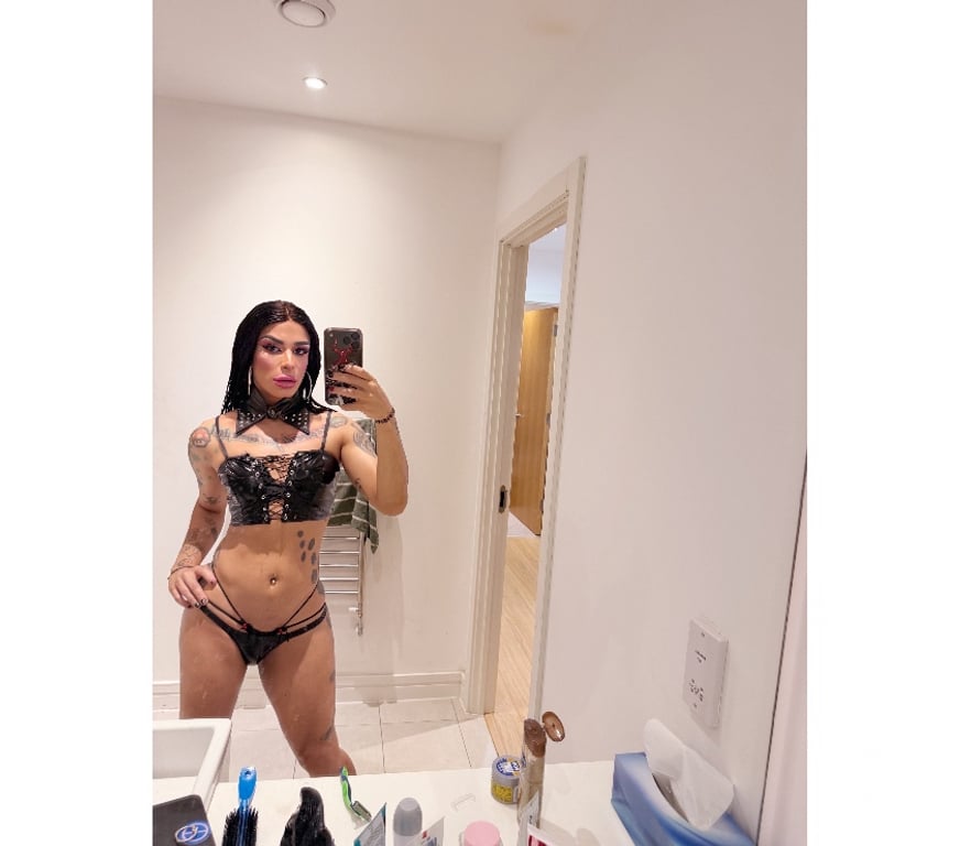 Trans Escorts South West London Stockwell - South West London - Photos for DOMINICAN TS ,5’5 TALL,BIG ASS, 9”TOP BOTTOM! STOCKWELL!