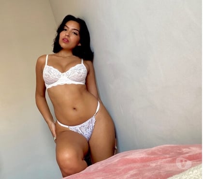  Escorts Commercial Road East London - Photos for From 40£ ✅ Naomi 🥵 4 hands massage 🤲🏻