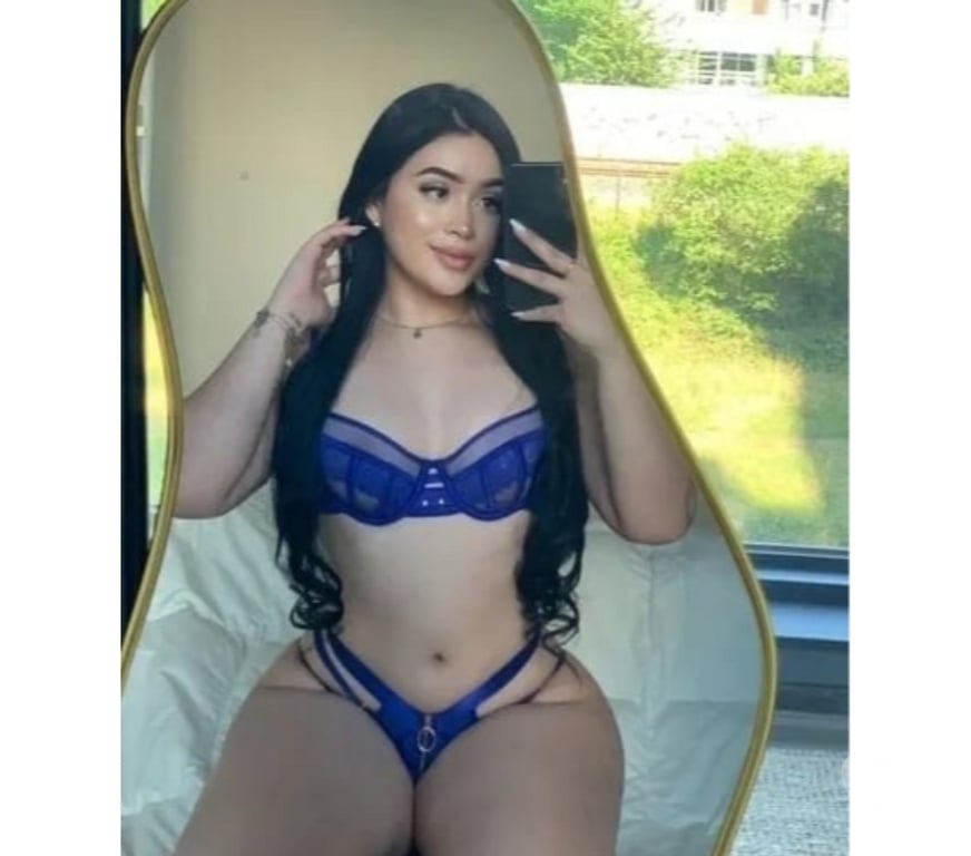 Escorts East London Redbridge - Photos for ♥️Party new in town Isabella ♥️