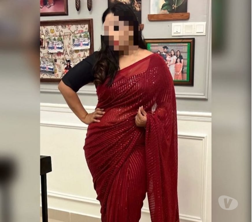 Escorts Nottinghamshire Nottingham - Photos for Meenu Tamil Nadu Indian Girl new in Nottingham