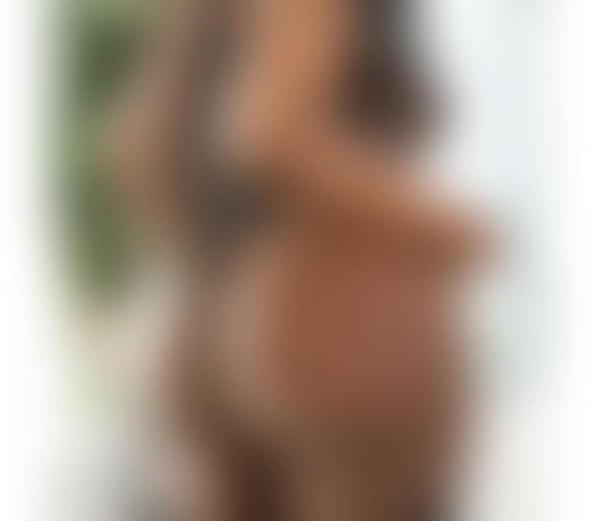 Escorts East London Stratford - East London - Photos for 😘Zari🤩The Sexy New Girl In Town🥰🤩