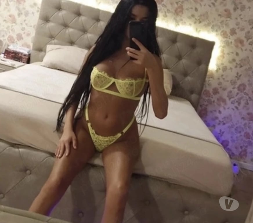 Escorts Hampshire Southampton - Photos for 🥵HOT NEW GIRLS IN TOWN👉🏽🔥👈🏽