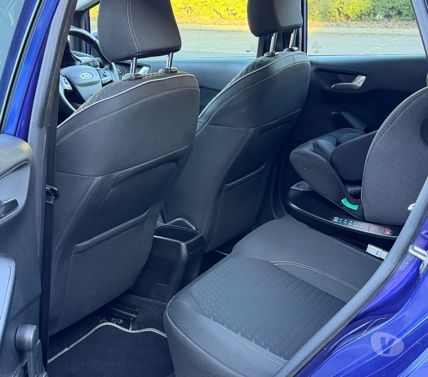 used cars for sale South West London Sutton - Photos for 2017 Ford fiesta 1L petrol 2 keys full service history