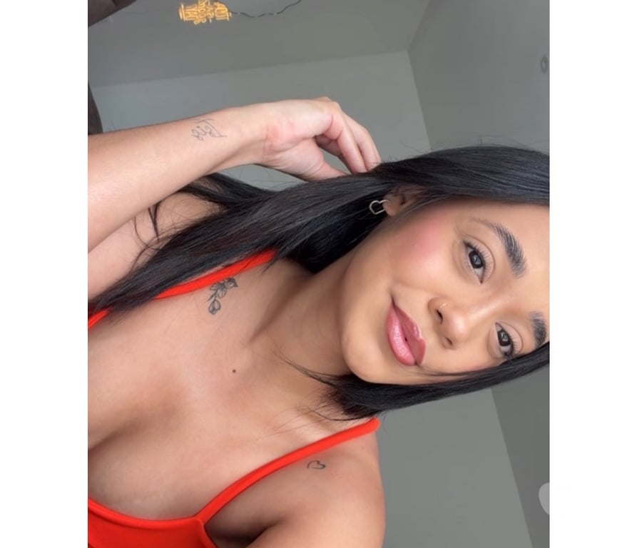 Escorts Nottinghamshire Nottingham - Photos for Gabby Friendly Brazilian🇧🇷Best service🔥